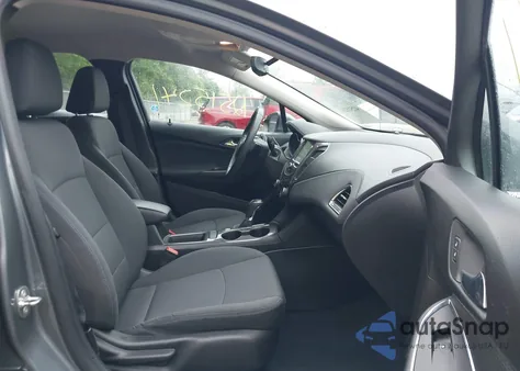 2018 Chevrolet Cruze Lt Auto from USA, damaged, VIN 1G1BE5SM2J7240594